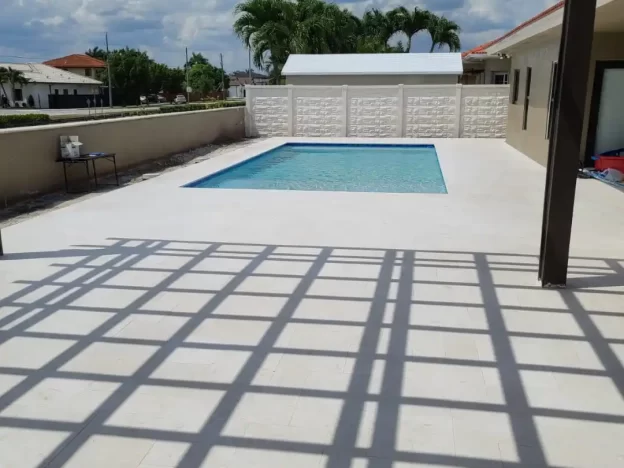 Pools, Residential or Commercial. Affordable Custom Luxury Pool Construction in Florida. Where Dreams Dive In - Set Pools - SETPOOLS